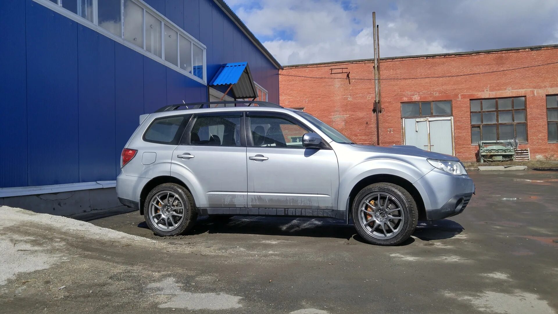 Диски форестер sh. Колеса r18 Subaru Forester sh. Forester sh r18. Subaru Forester sh диски r17. Субару Форестер sh диски r18.