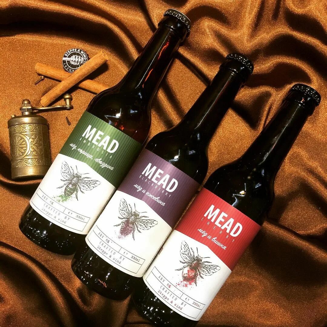 Степь и ветер пивоварня. Steppe & wind meadery медовуха. Медовуха mead. Steppe & wind meadery медовуха. Пиво melomel mead.