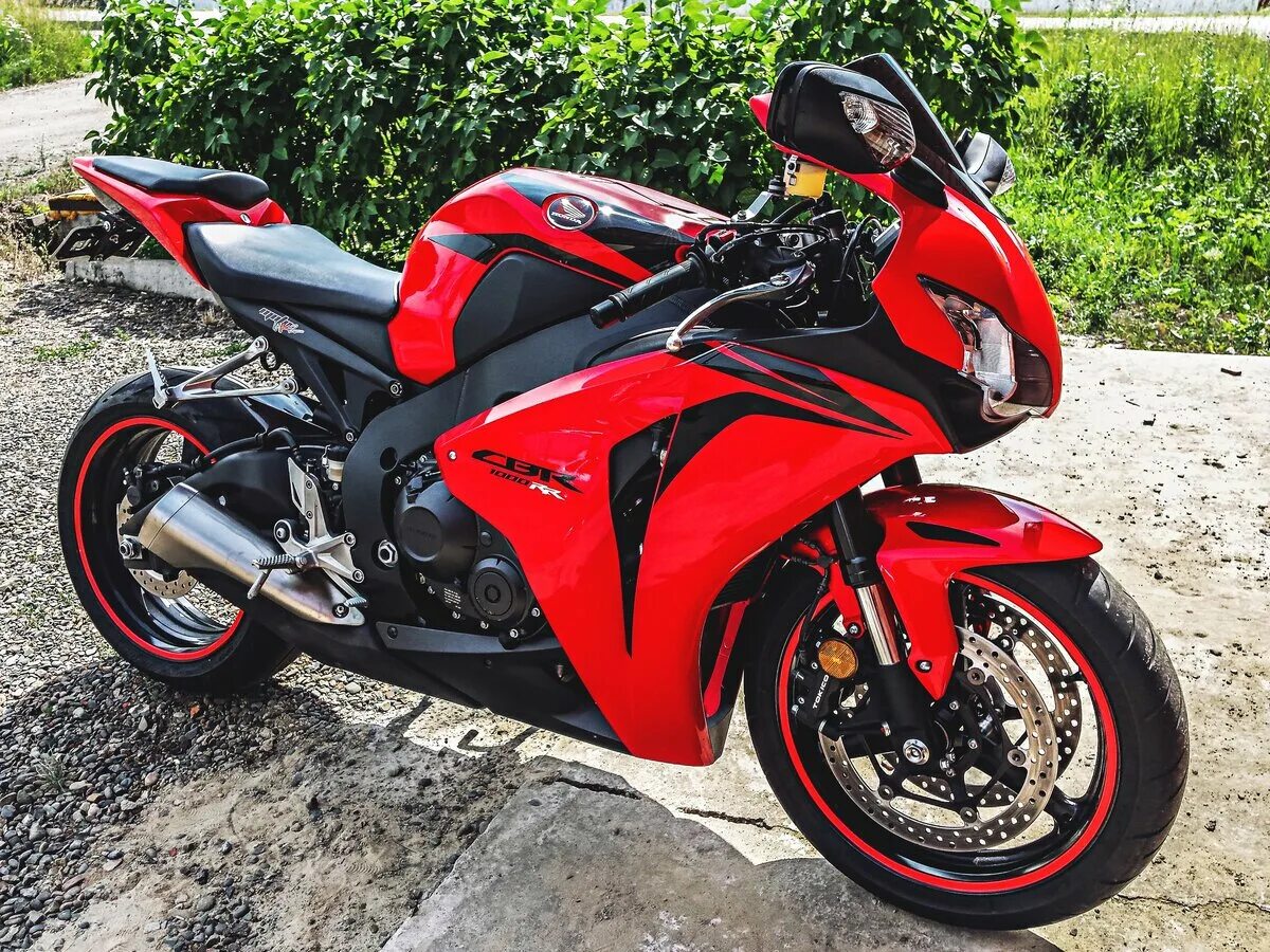 Honda 1000rr Fireblade. Honda cbr1000rr Fireblade. Honda cbr1000rr Fireblade Red. Honda cbr1000rr Fireblade 2008 красный. Мотоцикл honda rr