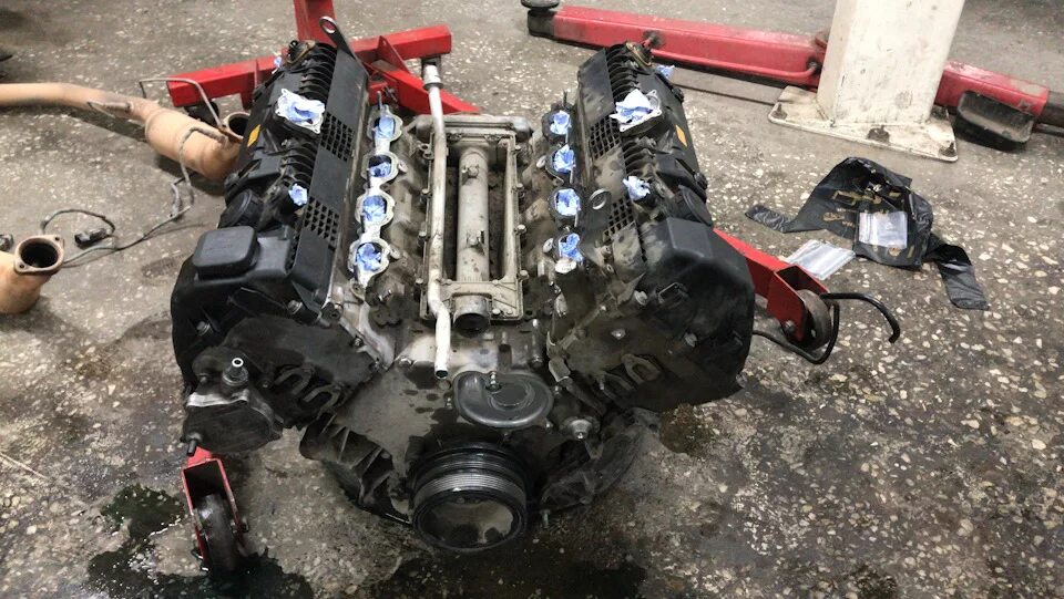 001. Двигатель n62b48 e70. 001. 62 00 48. Bmw гильзовка n62.