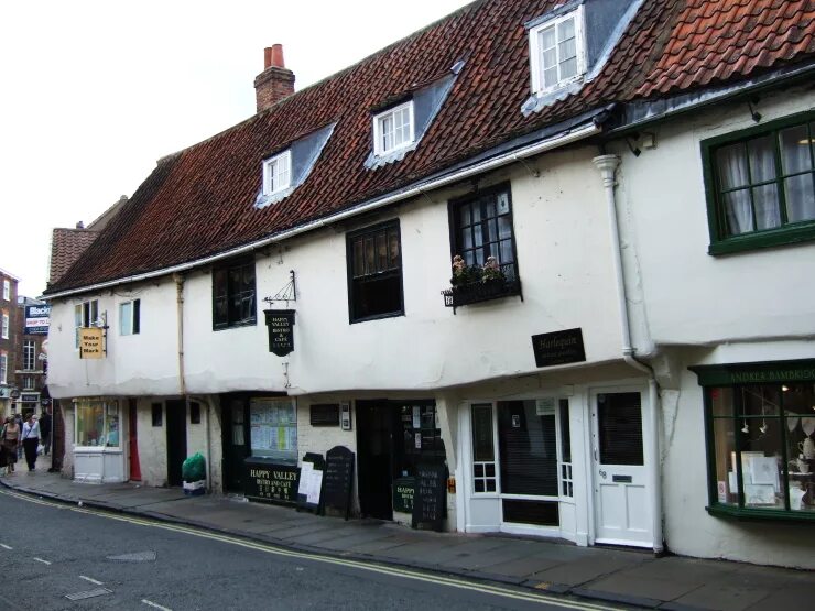 исторический центр йорка. йоркские призраки. йорк приведения. город йорк в англии призраки. York город в англии.