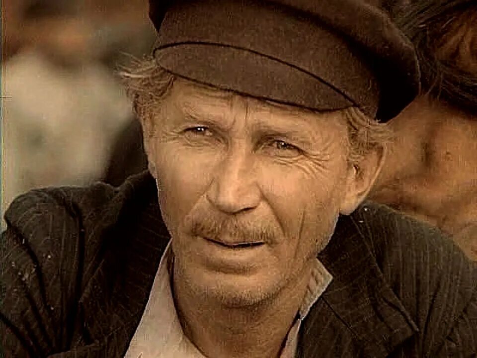 Актер сыгравший в вечном. Иван лапиков вечный зов. лапиков иван актер. иван лапиков в фильме вечный зов. иван лапиков председатель.