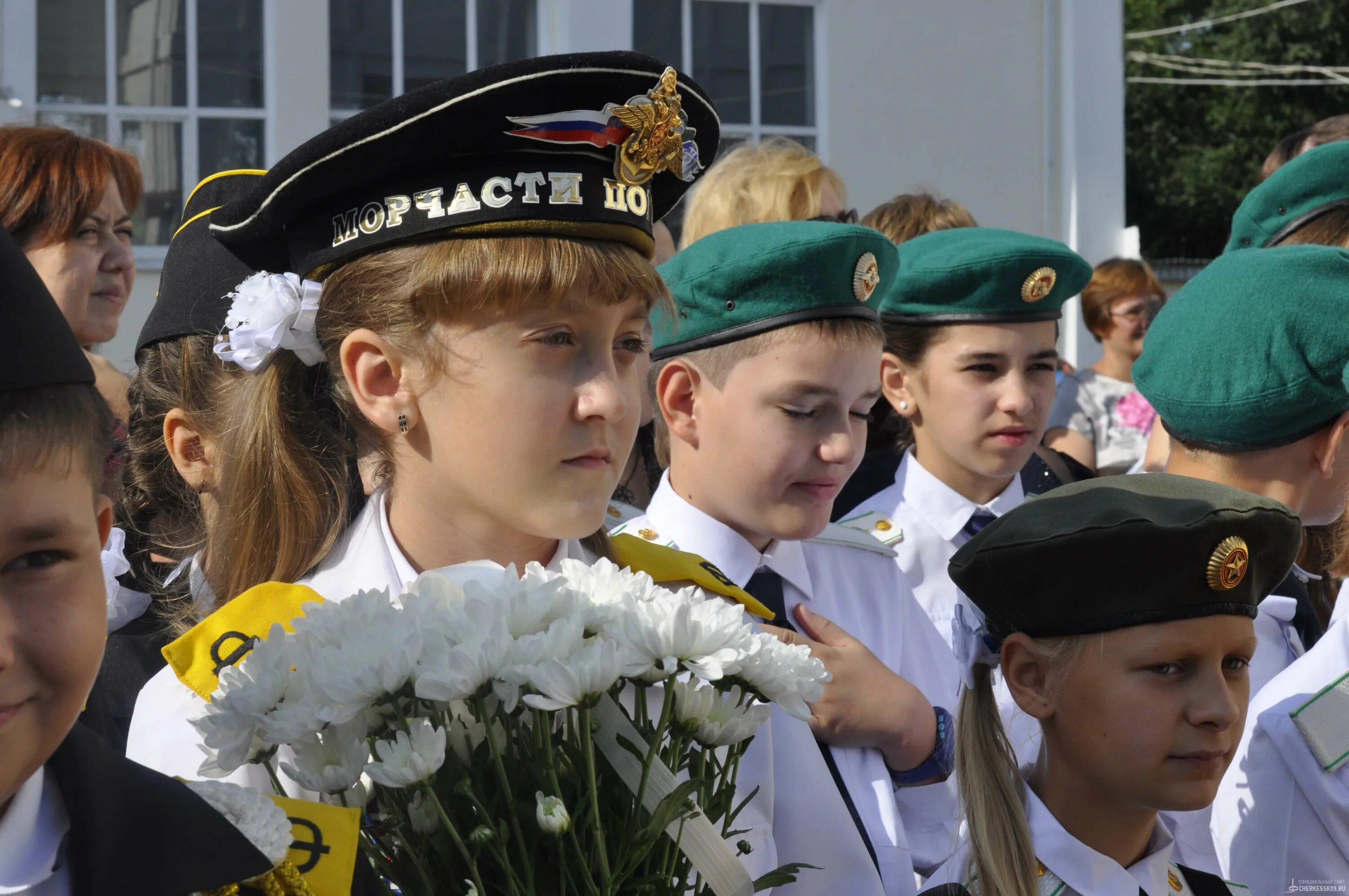 Сайты школ черкесска. 11 Школа Черкесск. Директор 6 школы Черкесск. 15 Школа Черкесск. Школа номер 1 Черкесск.