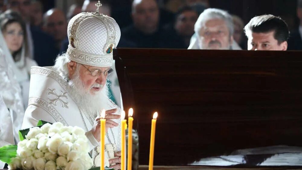 Прощание 1 час. Жириновского отпевали в храме Христа Спасителя.