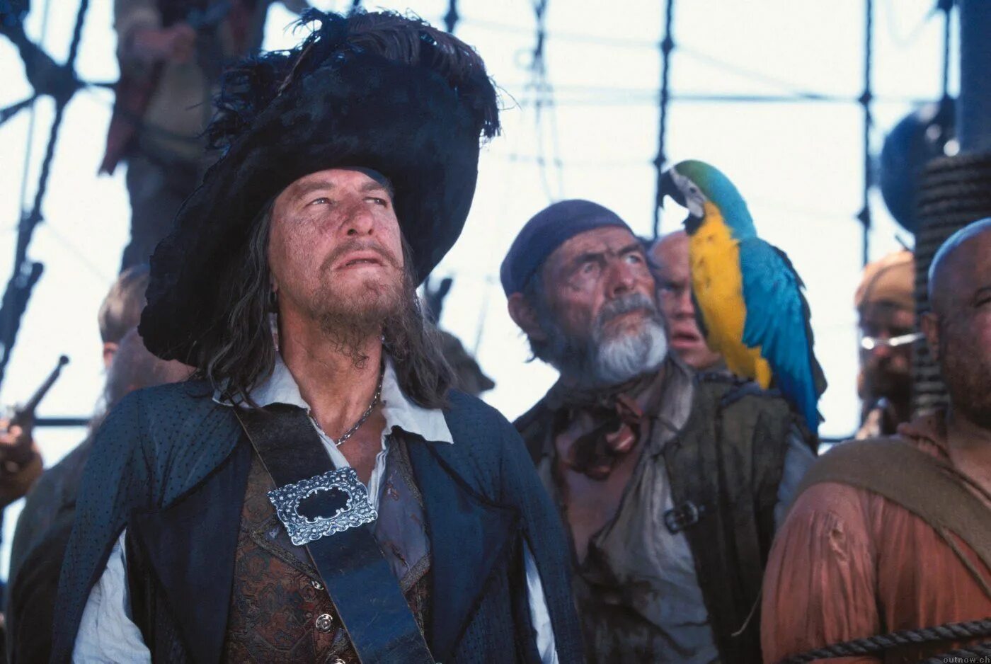 Джеффри Раш пираты Карибского моря 2003. Капитан Барбосса пираты Карибского моря. Пираты Карибского моря чёрная Жемчужина Капитан Барбосса. Карибские пираты википедия