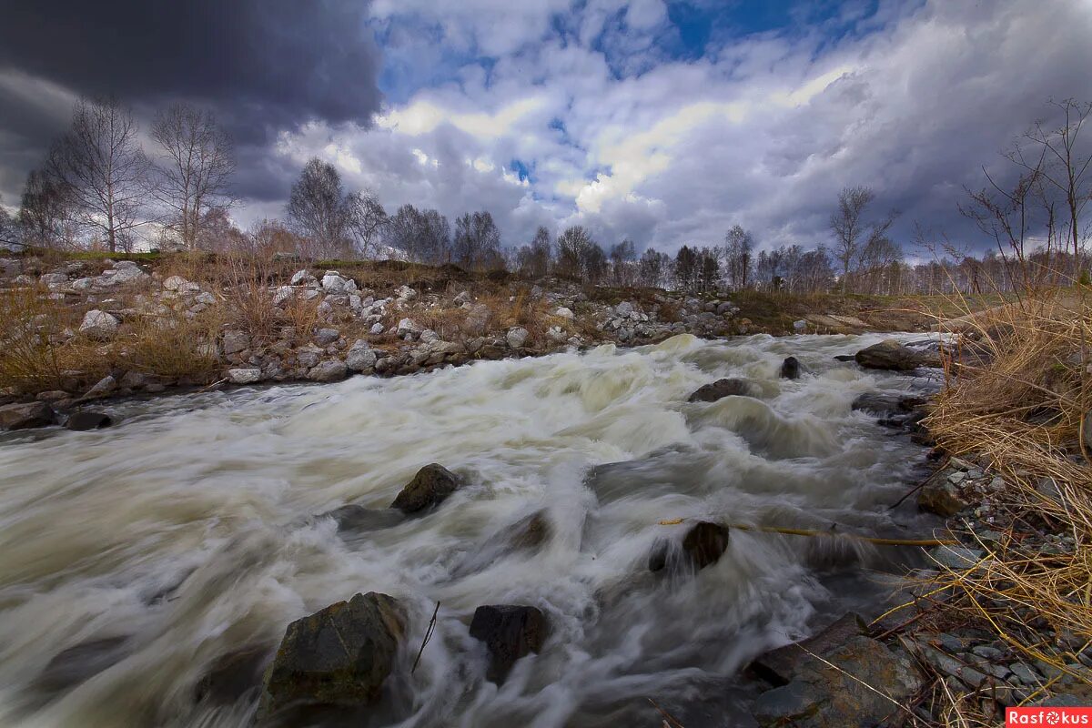 поток весной. весенний поток. поток весной. поток весной. весенние потоки рек.