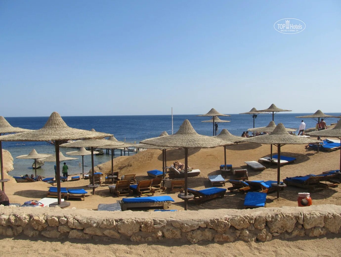 Golden amphoras. Amphoras (ex. Otium Amphoras). 5* (Хадаба). Otium Family Amphoras Beach Resort 5. Amphoras Beach (ex. Shores Amphoras) 5*. Amphoras Beach Hotel 5*.