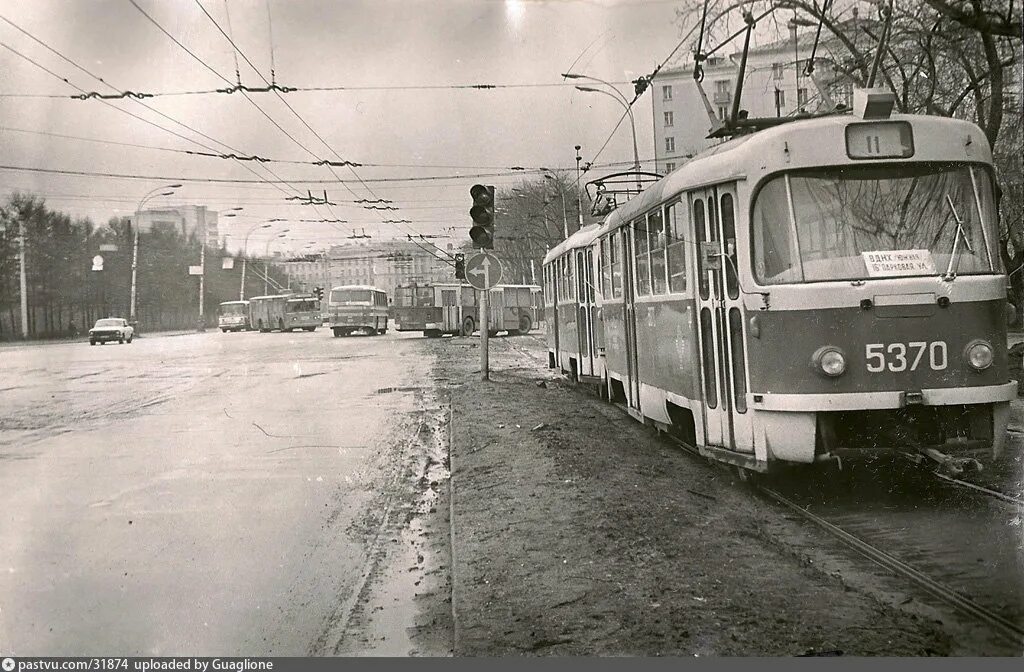 Останкино проезд. Трамвай на Останкинском проезде. СВАРЗ-МТБЭС Москва 1970-е. Село Останкино Москва. Старый трамвай Останкино фото.