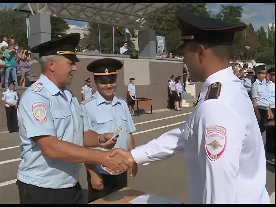 Молодыми погонами с юга дуют. Вручение погон МВД. БЕЛЮИ МВД. Вручение погон лейтенант ФСИН. Учебный центр МВД Евпатория.