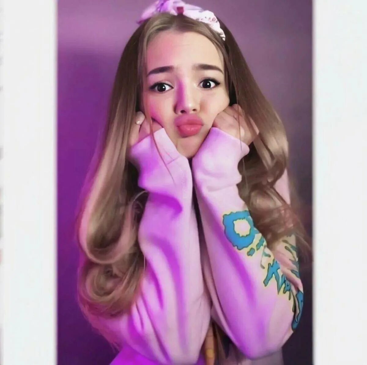 Американ тик ток. Футболка детская для девочек. Футболка тик ток для детей. Лиза тик ток 17 лет. Val 2020.