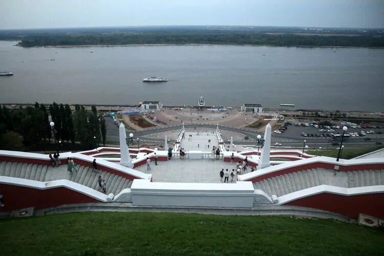 Чкаловская лестница в нижнем новгороде сколько ступеней. Карта Нижнего Новгорода от Чкаловской лестницы до Ильинская 105 е.