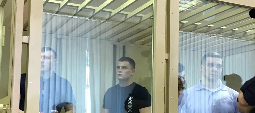 Курск криминал авторитеты. Курский авторитет. Авторитеты курска. Дмитрий волобуев курск. Криминальный авторитет дмитрий волобуев.