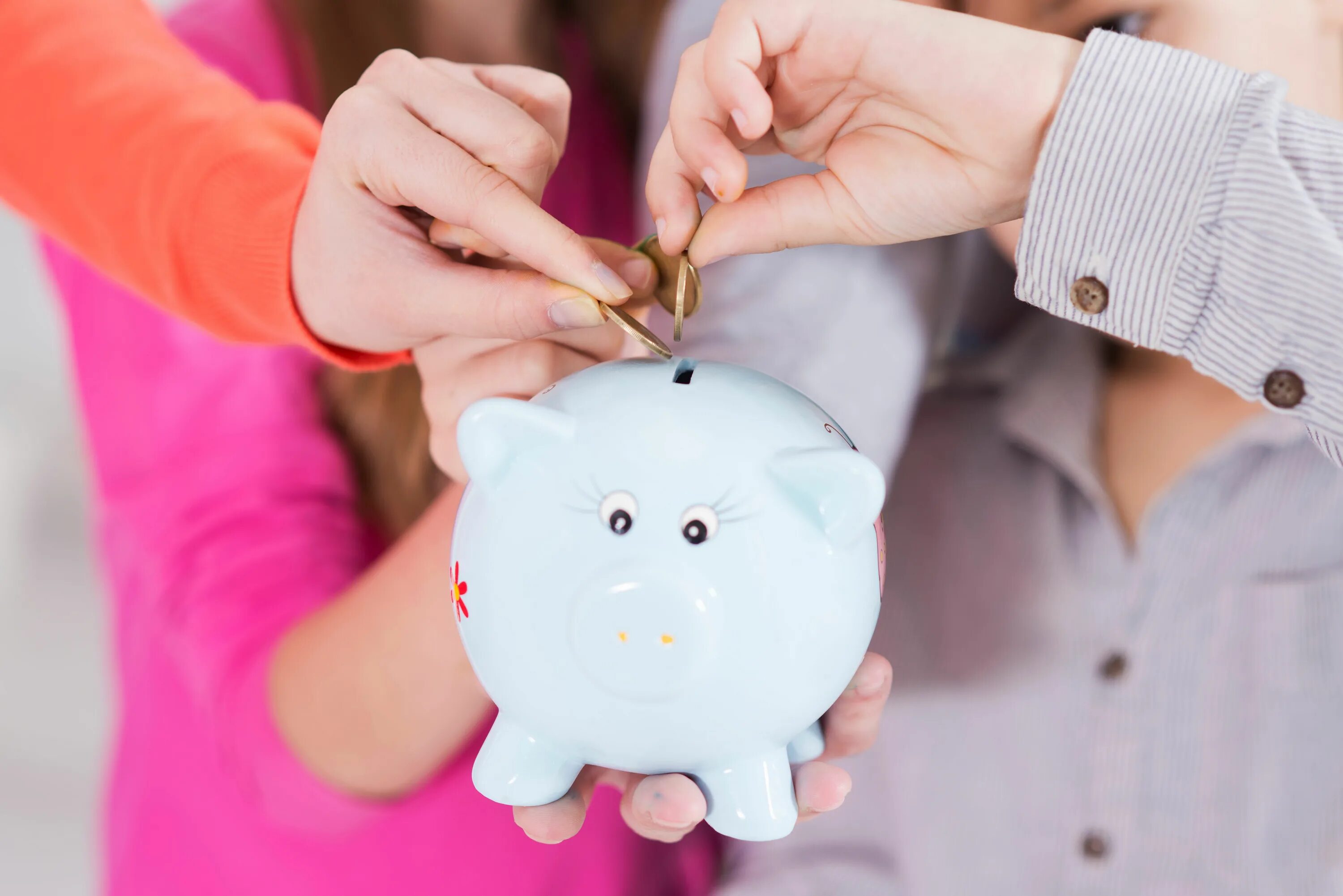 Необычные копилки для денег. Красивые копилки для денег. Детский сейф копилка атм bank. Сейф детский deposit box. Как открыть детскую копилку.