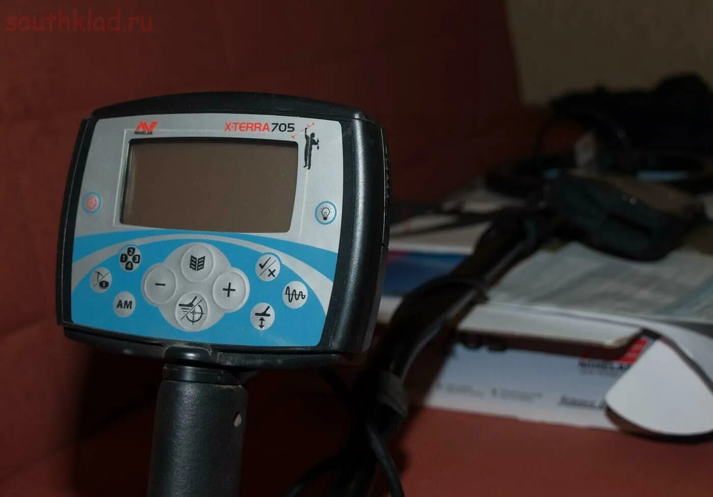 Minelab x Terra 705 10,5. Приборов x-Terra 705,. Х Терра 705 крышка аккумуляторов. X Terra 705 вес штанги.