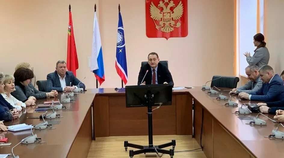 Депутат отчитался. Депутат моф шапошкин владимириниколааевич. помощники сергея керселяна.