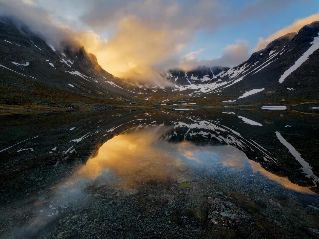 Дикая россия. Дикая природа России National Geographic. Вулкан Хибины. Географический пейзаж. Пейзаж фото.