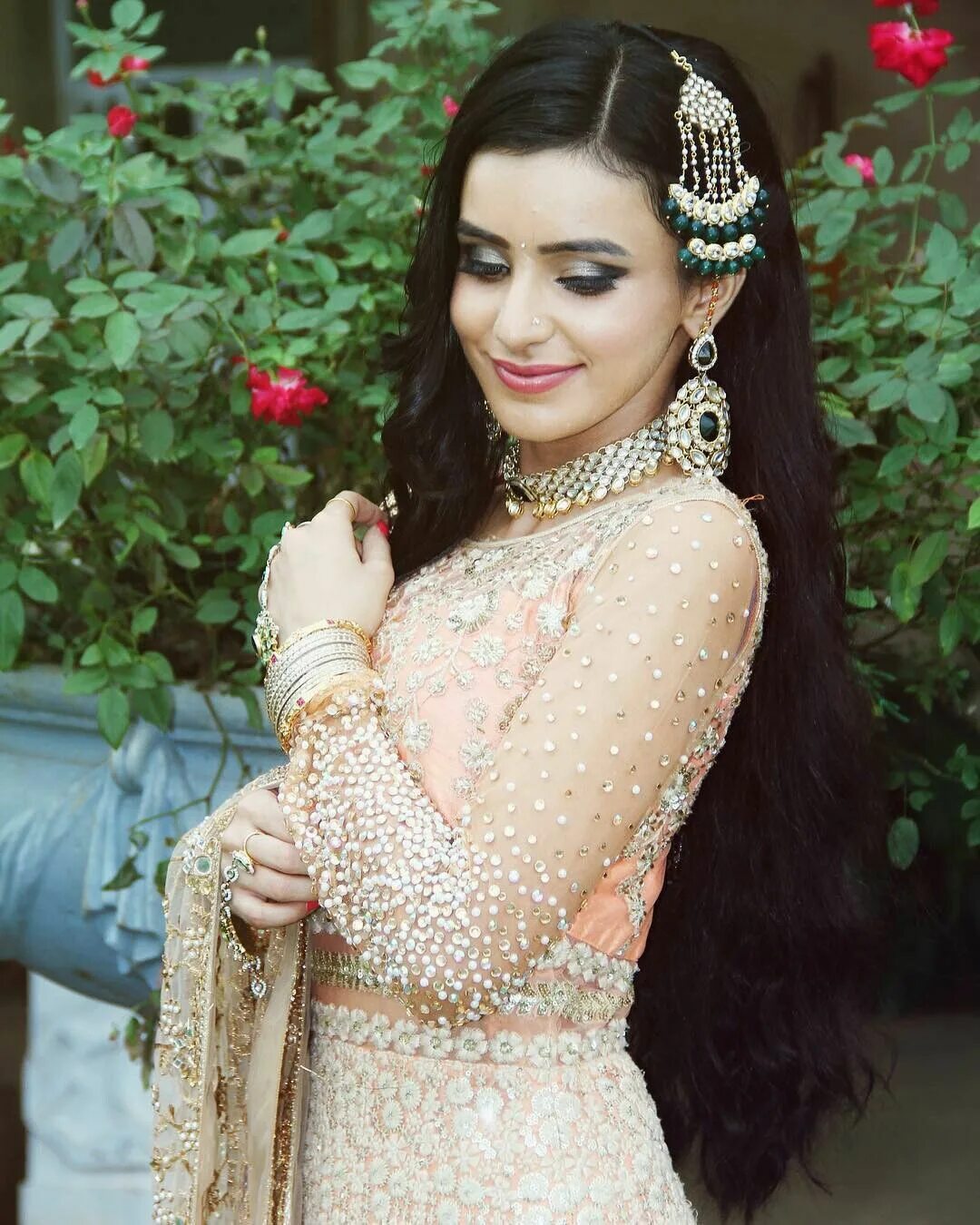 Анджали шарма. Анкита шарма. Анкита шарма anita sharma. Индийская актриса анкита шарма. Анкита дубей актриса.