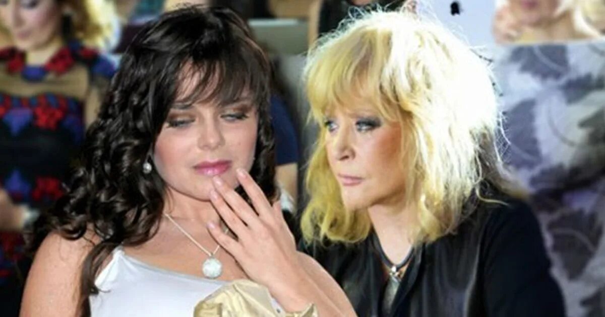 Пугачева королева. Пугачев королева. Пугачева королева. Пугачева в купальнике 2022 фото. Пугачева фото 2022.