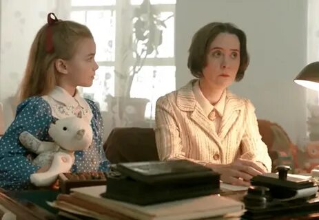 Девочка цыганка видит будущее