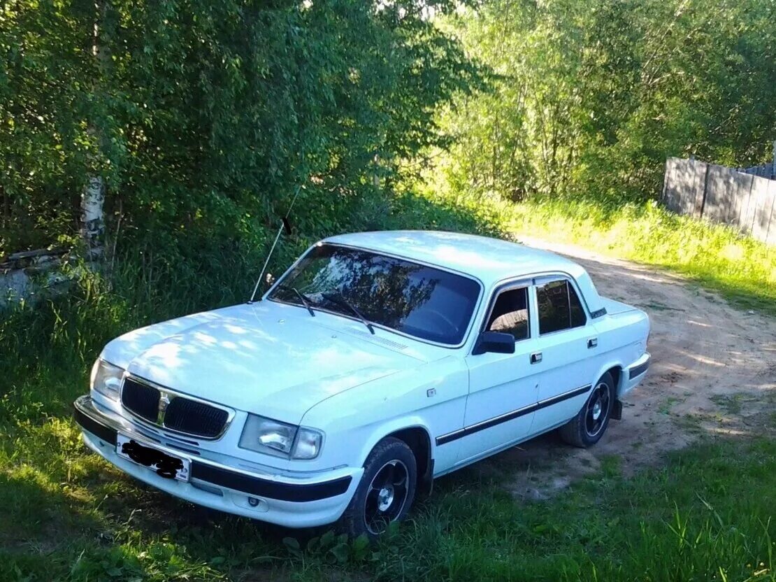 Волга газ 3110. Газ-3110 седан. Волга 3110 год. Волга 3110 1998. Волга 3110 год.