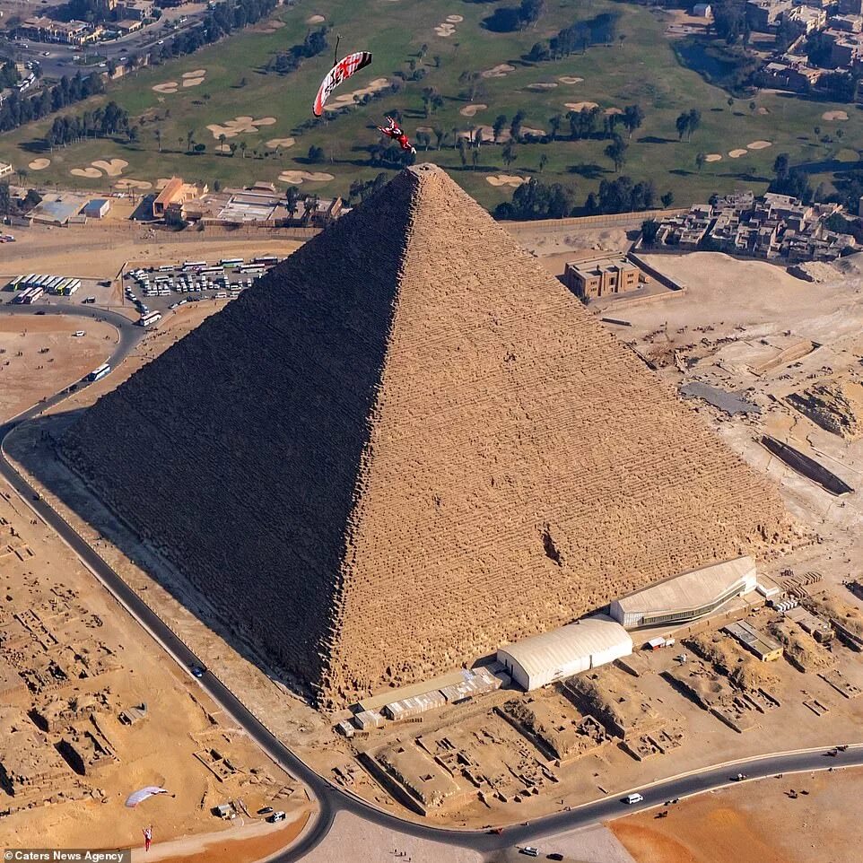 Ancient pyramids. Трехгранная пирамида в Египте. Пирамида вид сверху. Марокко пирамиды. Реставрированные пирамиды.