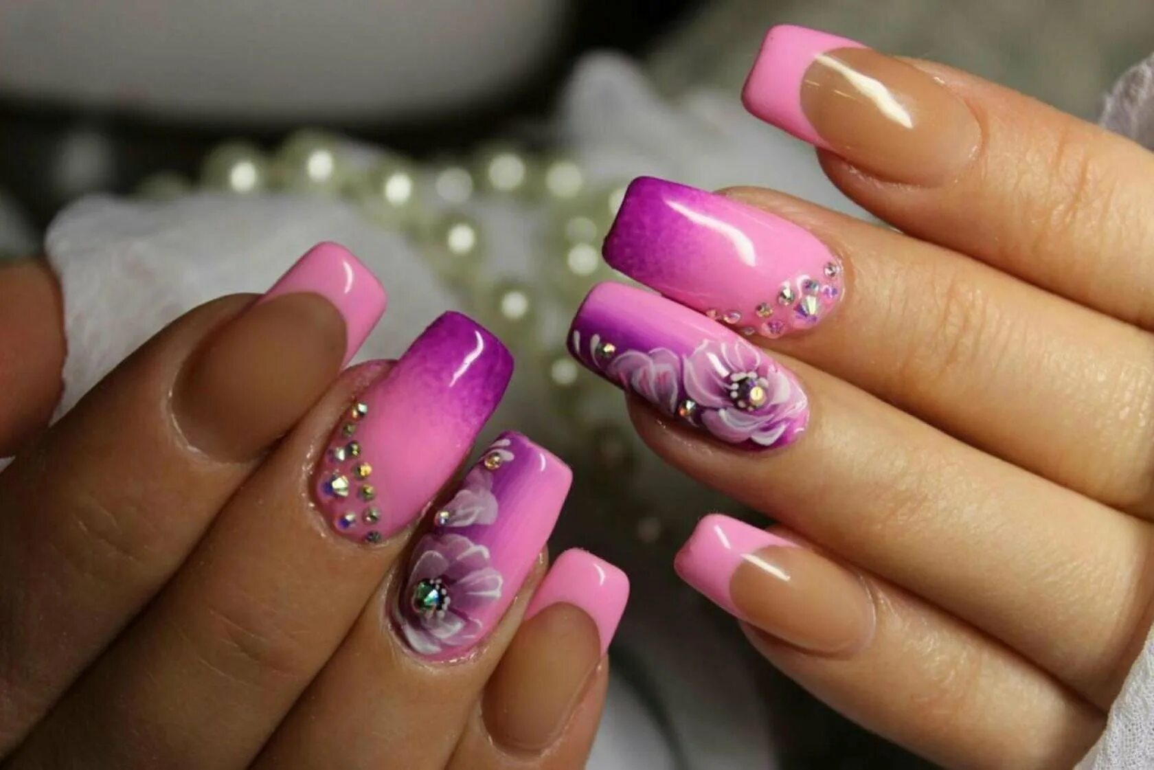 Весенние ногти гелем. Красивые ногти. Красивый розовый маникюр. Розовые ногти с цветочками. Весенний маникюр розовый.