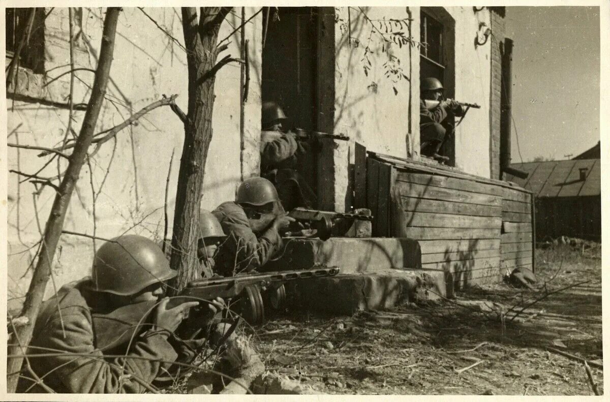 Фронт воронеж 1942. Бои октябрь 1942. Бои октябрь 1942. Бои октябрь 1942. Бои октябрь 1942.