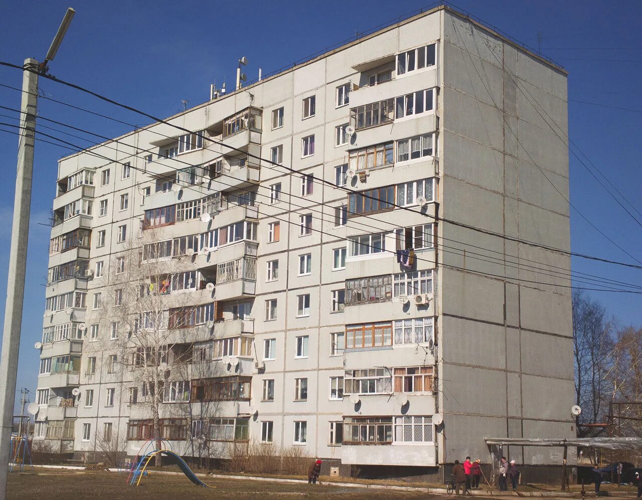 Панельный тип. 121т дом Тольятти. Ленинский проспект панельные пятиэтажки. Панельный дом.
