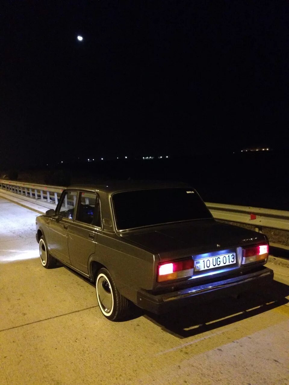 Ночь семерка. Ночная ваз 2107. ваз 2107 ночью. ваз-2107 black night. ваз 2107 баку.