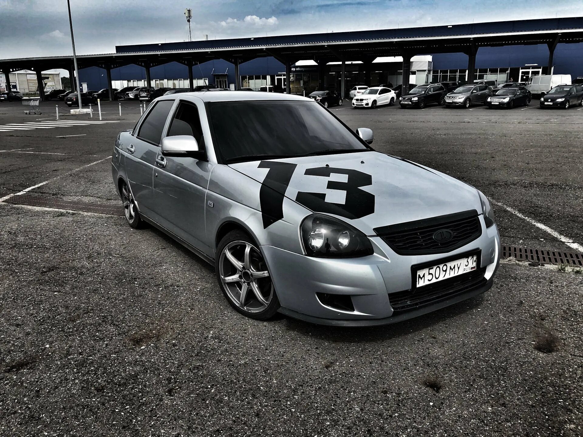 Lada priora золотая. Лада приора. Приора 668. Лада приора 1. Крутые машины приора.