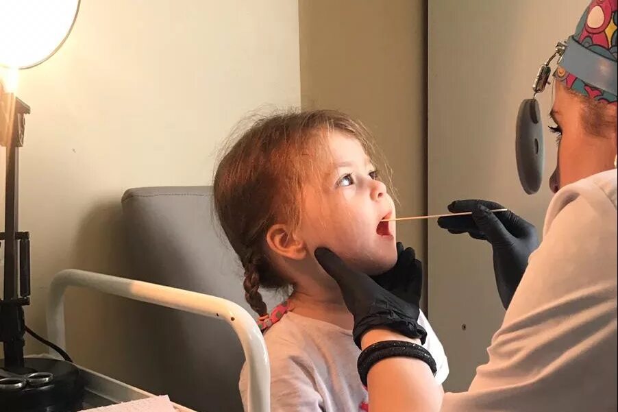 Строение носоглотки аденоиды. Чуп у детей что это. Что такое аденоиды в носоглотке у ребенка. Аденоиды у детей анатомия. Чуп у детей что это.