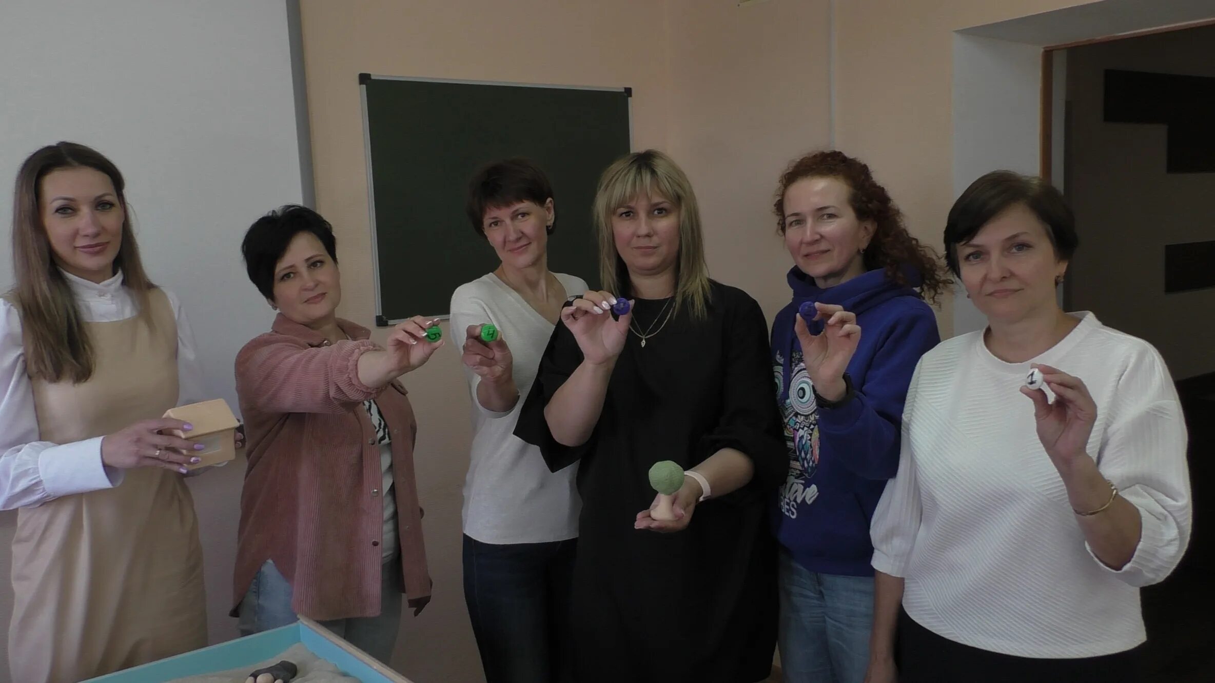 Учитель логопед. Университет на психолога в волгограде. Конкурс педагог-психолог. Школа здоровья фото. Педагог психолог волгоград.
