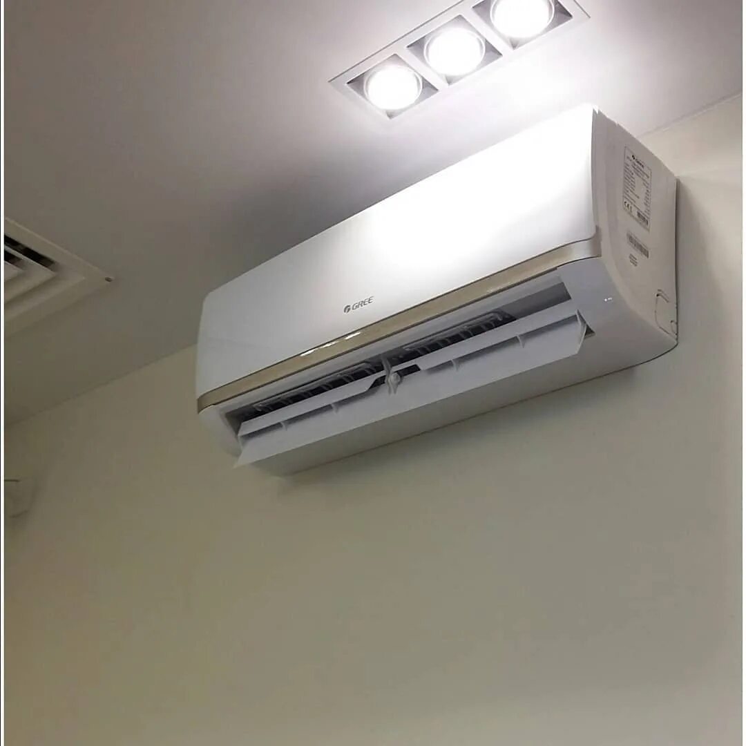 Manitowoc 83590900 вентилятор отопления. кондер 5. внешний блок на лоджии. блок ротации кондиционеров срк 3м. кондиционер rover ru0nd48be.