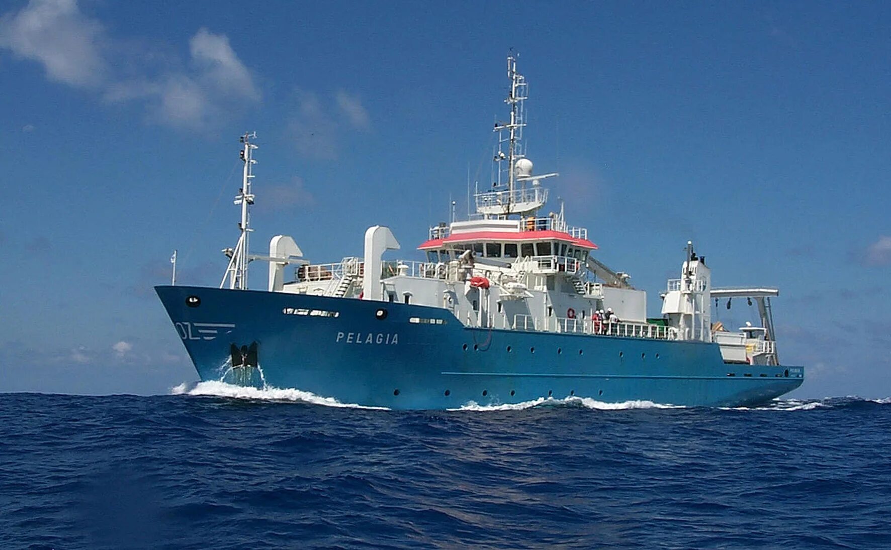 Какой океан исследовал судно гагарин. Научно исследовательское судно Аквариус. Морские исследовательские суда. Корабли исследования в море. Судно Севрыба.