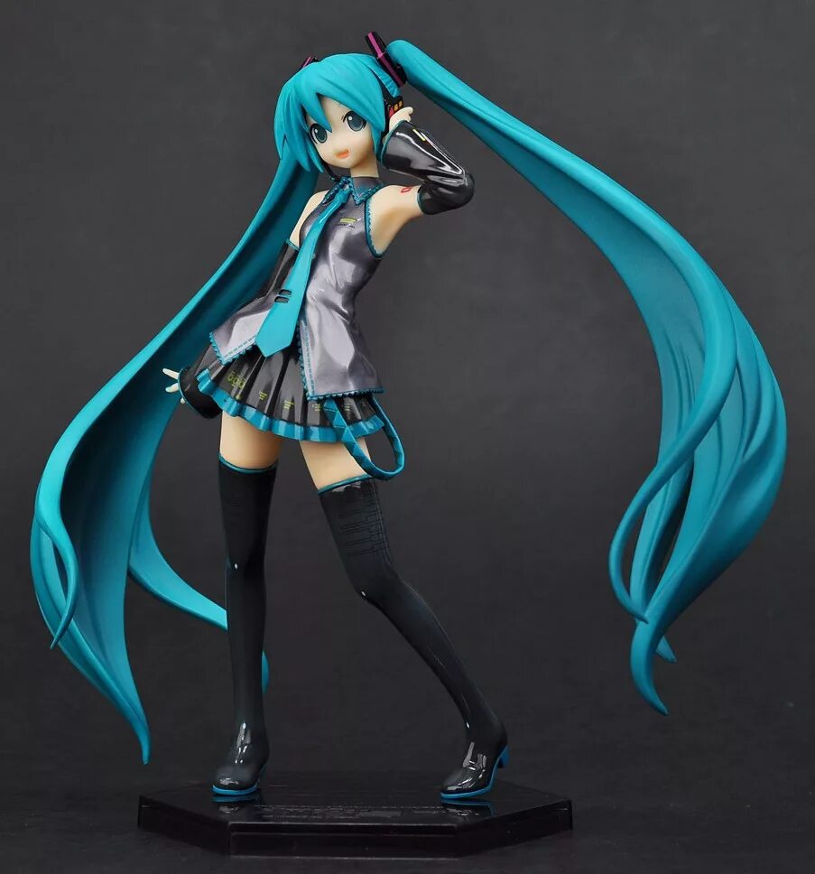 Мику мэджикал мирай 2022. Хатсуне мику фигурка. Хацунэ мику хэллоуин фигурка. Оригинальные фигурки мику. Оригинальные фигурки мику.