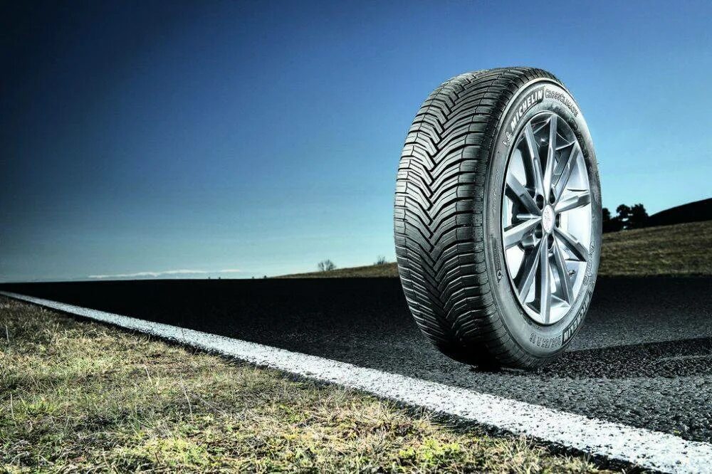 Auto шины. Шины автомобильные мишлен. резина мишлен летняя. michelin bridgestone. колесо автомобиля.