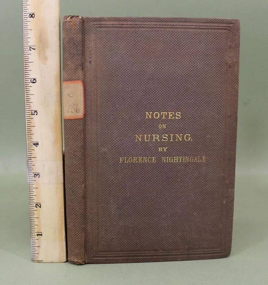 Флорис найтингейл книга. Записки об уходе ф найтингейл. Флоренс и джайлс джон хардинг. Книги о флоренции. Флоренс найтингейл книги.