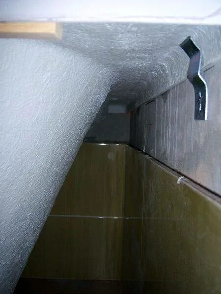 Как закрепить ванную к стене. Профиль для крепления акриловой ванны к стене. Как закрепить ванную к стене. Крепление для стальной ванны. Профиль для крепления акриловой ванны к стене.