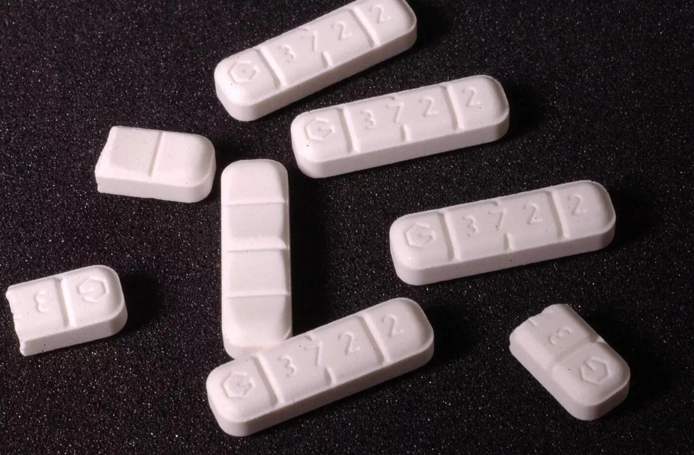 Xanax что это. Ксанакс наркотик. Ксанакс таблетки. Таблетки xanax 2mg. Ксанакс это транквилизатор.