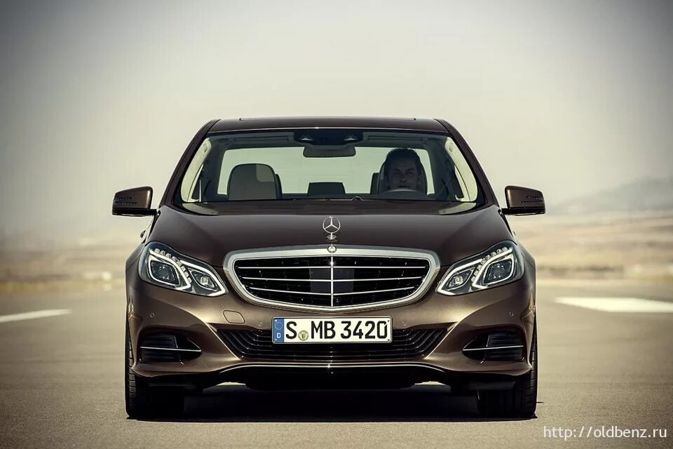 벤츠 베이비 마이바흐 E클래스 리무진 공개디자인 눈길 Benz e, Benz, Benz e class