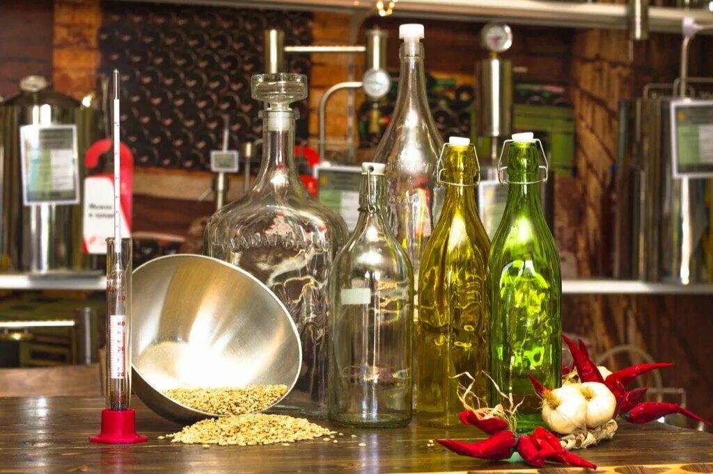 магазины самогоноварения во владивостоке. сибирские погреба логотип. магазин в подвале. солодовые погреба. солодовы погреба уссурийск.