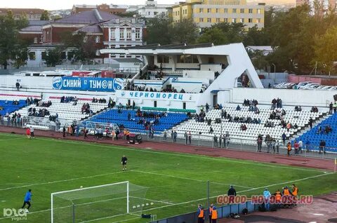 Стадион в новороссийске