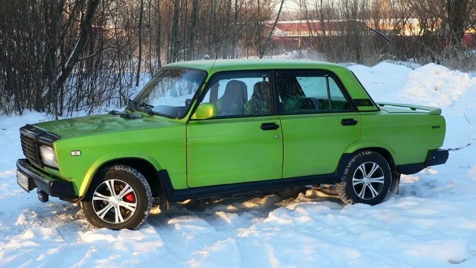 Lada 210740 1.6 бензиновый 2009 Темно-зеленая сёма на DRIVE2