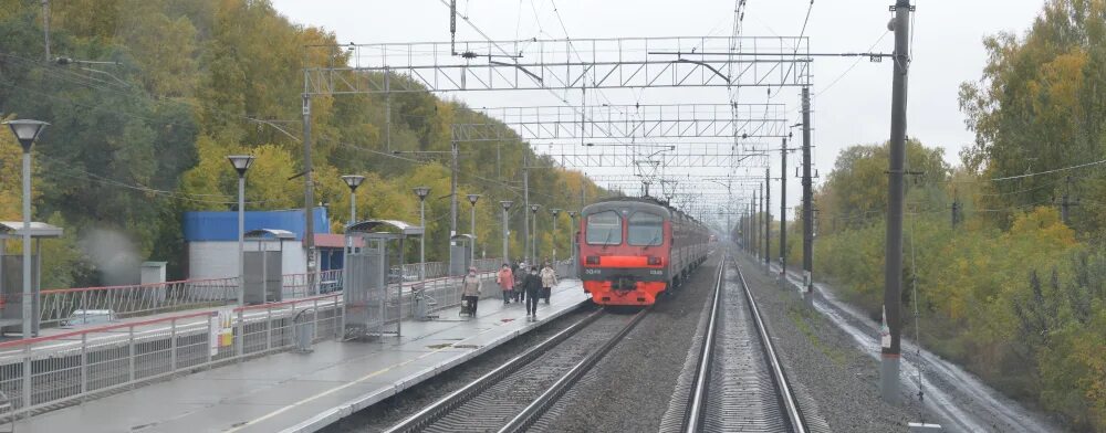 Поезд новосибирск татарская. Электрички Кузбасса. Электропоезда Кузбасса. Электричка Новосибирск. Поезд 7142 Татарская Новосибирск-главный.