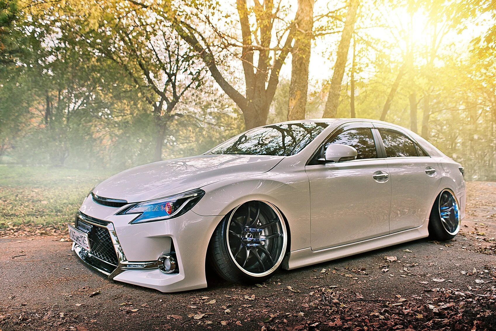 Новая марка тойота. Toyota Mark 2 x. Toyota Mark x стенс. Toyota Mark x 2018.