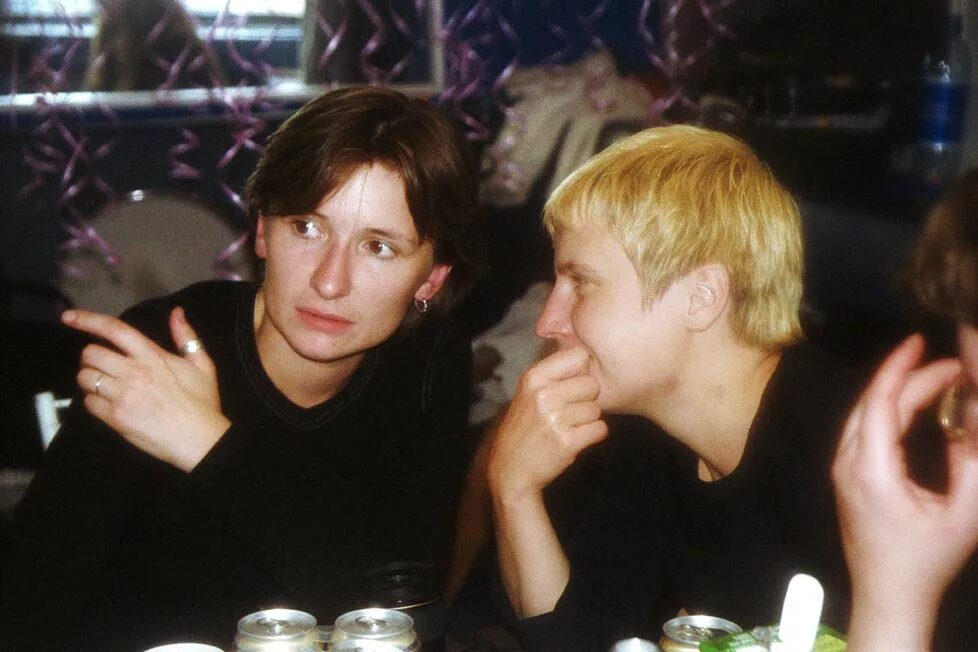 Арбенина и сурганова группа. Сурганова и арбенина. Ночные снайперы арбенина и сурганова. Арбенина и сурганова отношения. Сурганова и арбенина.