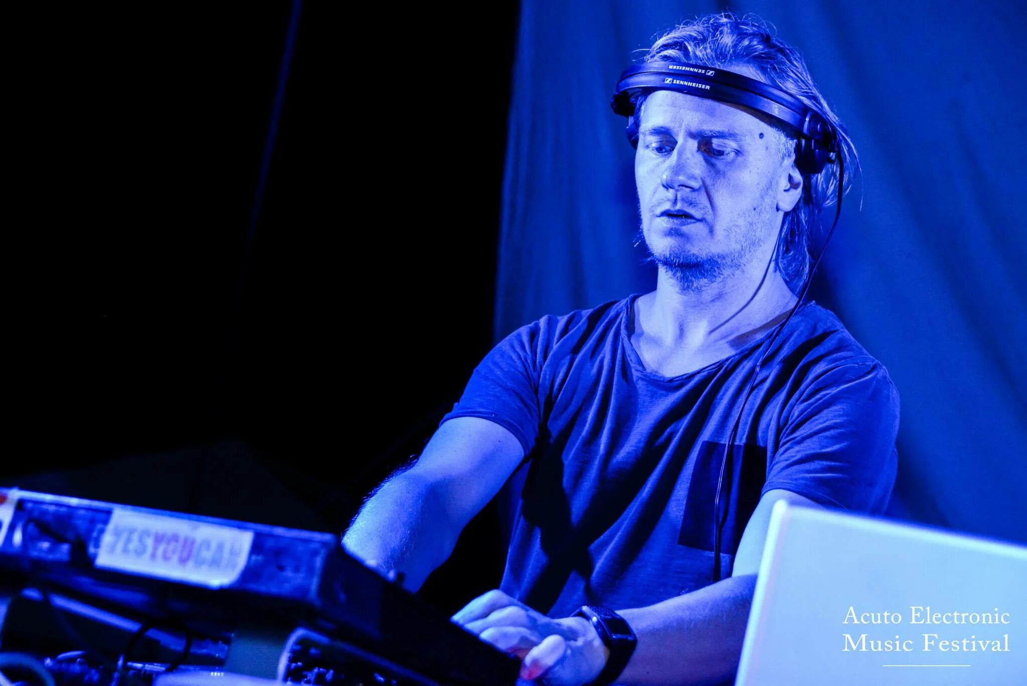 Dj techno. диджей на фестивале. пол ван дайк 2022. Dj techno. Dj techno.