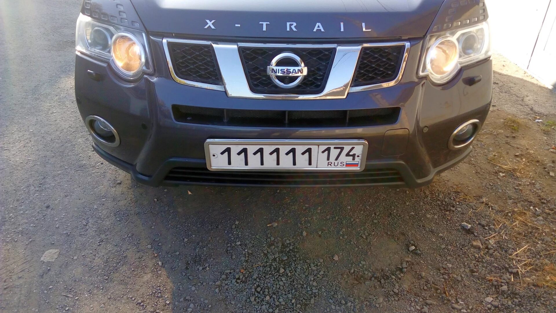 Nissan 62022-4cm2h. Передняя защита бампера nissan x-trail t31. Парктроник на ниссан х-трейл т31. Ниссан х трейл передний парктроник. Nissan x-trail установка переднего парктроника.