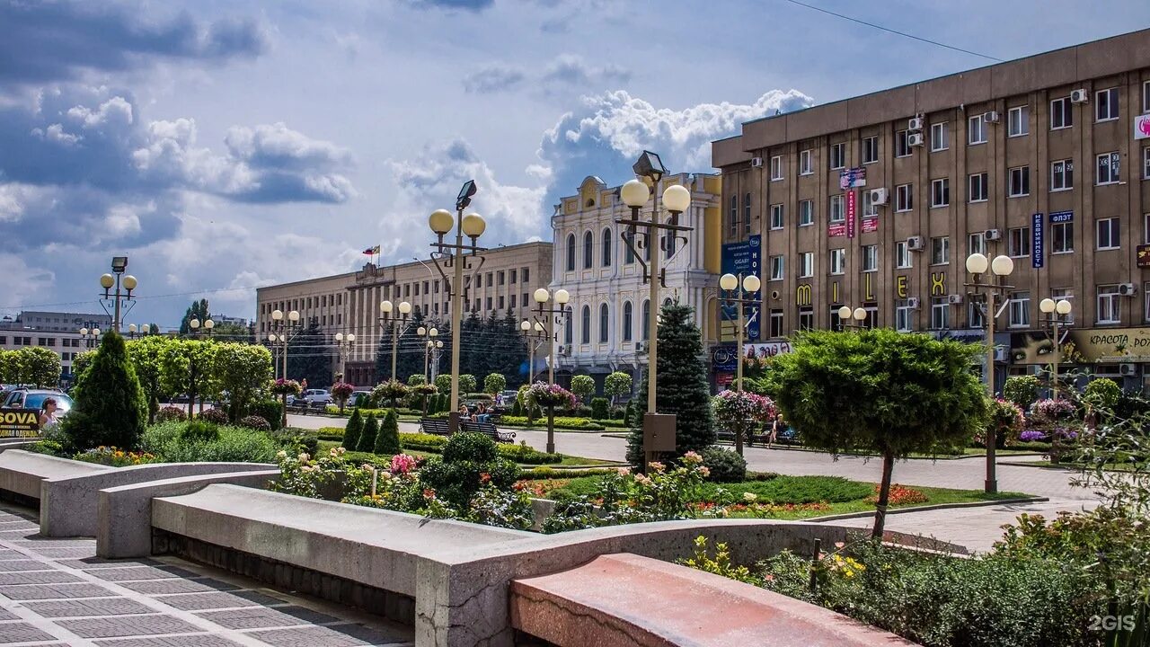 Ставропольский край для проживания. Ставрополь центр города. Центр Ставрополя достопримечательности. Ставрополь исторический центр. Александровская площадь Ставрополь.