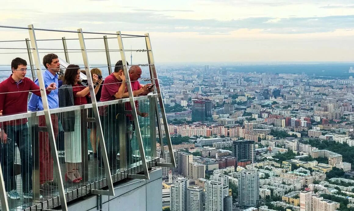 Открываясь вид. Смотровая площадка 360 Москва Сити. Москва Сити экскурсия на смотровую площадку. Смотровая башня Москва Сити. 92 Этаж Москва Сити смотровая площадка.